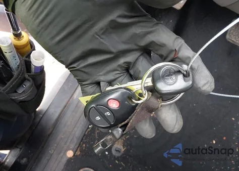 2013 Toyota Tundra Grade 5.7L V8 из США, поврежденный, VIN 5TFUW5F16DX296023